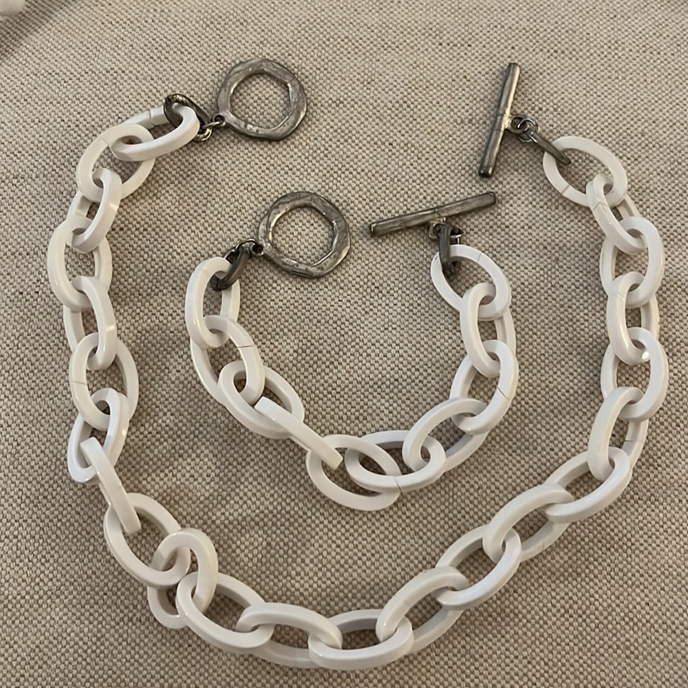 Vintage jewellery: three bead and chain sets. - Picture 4 of 8